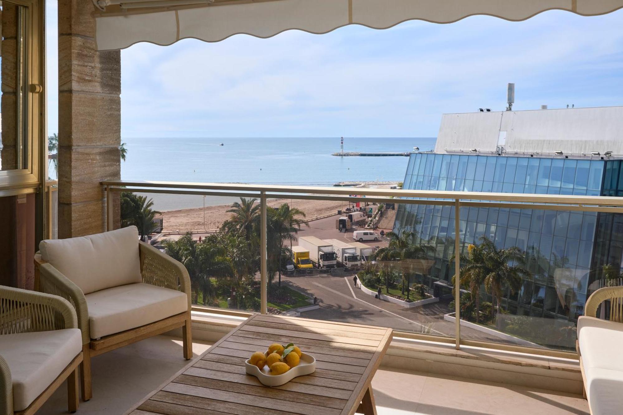 6 Croisette Beaches Sea View And Palais Des Festivals Apartment *